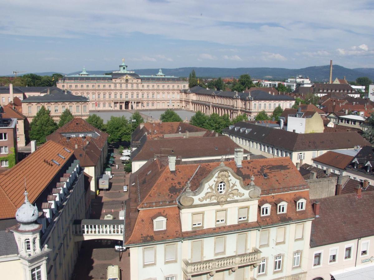 Hotel Zum Goldenen Mann Rastatt Exterior photo